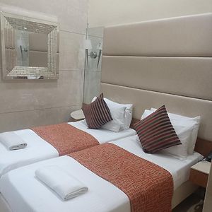 Kamar kembar deluxe